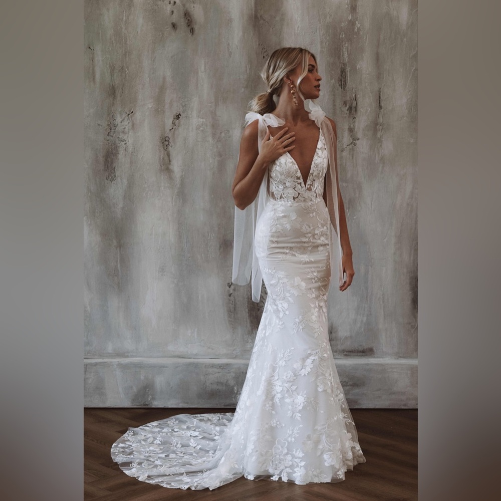 Made with Love Bridal Elsie Fitted